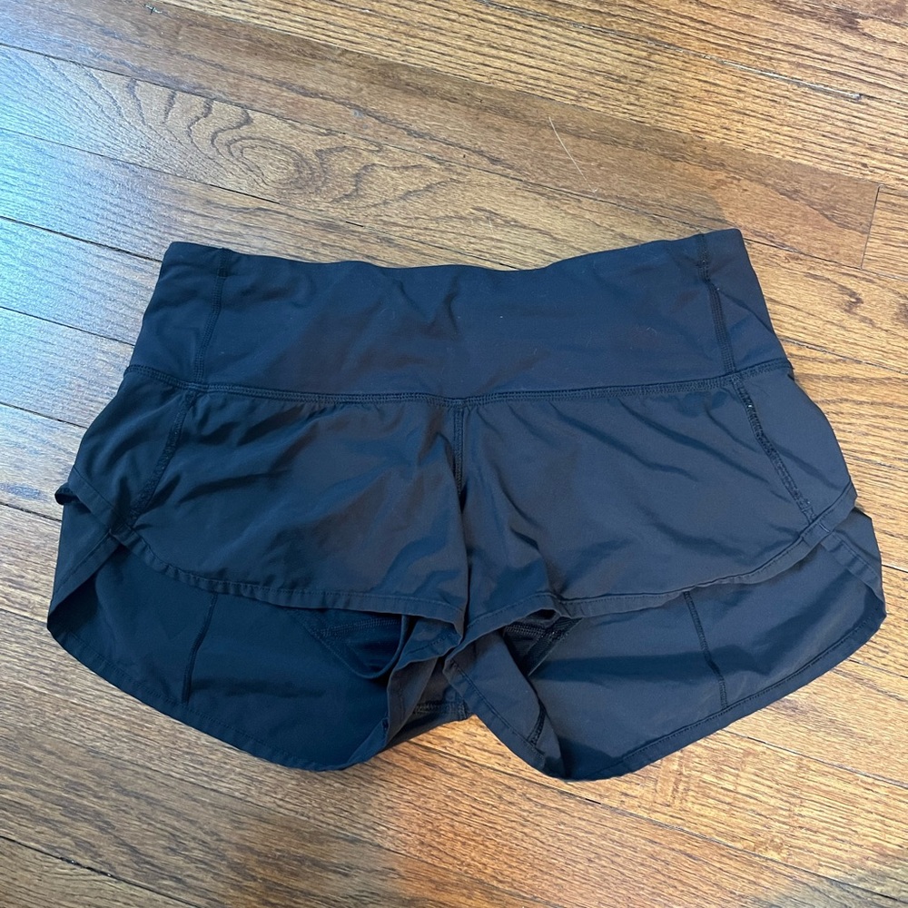 Black LuluLemon speed up shorts